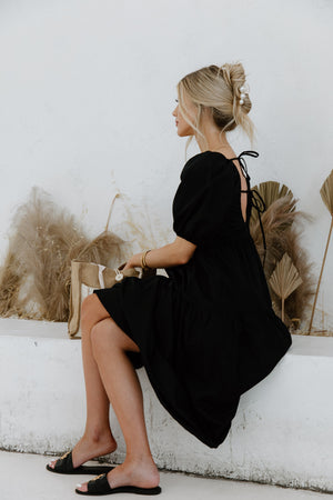 MOODIE - Alex Midi Dress