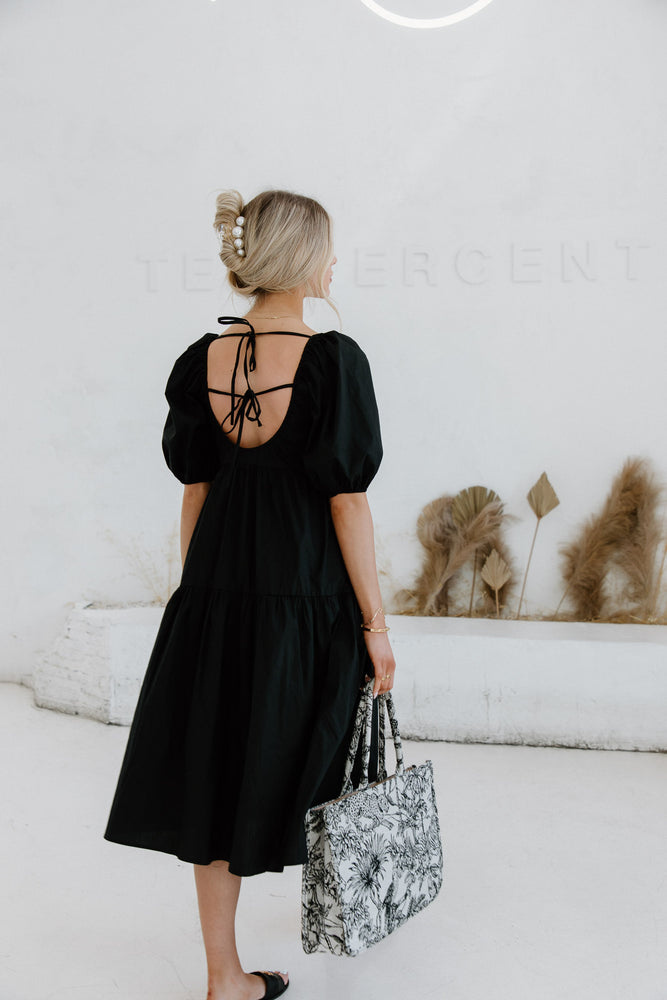 MOODIE - Alex Midi Dress