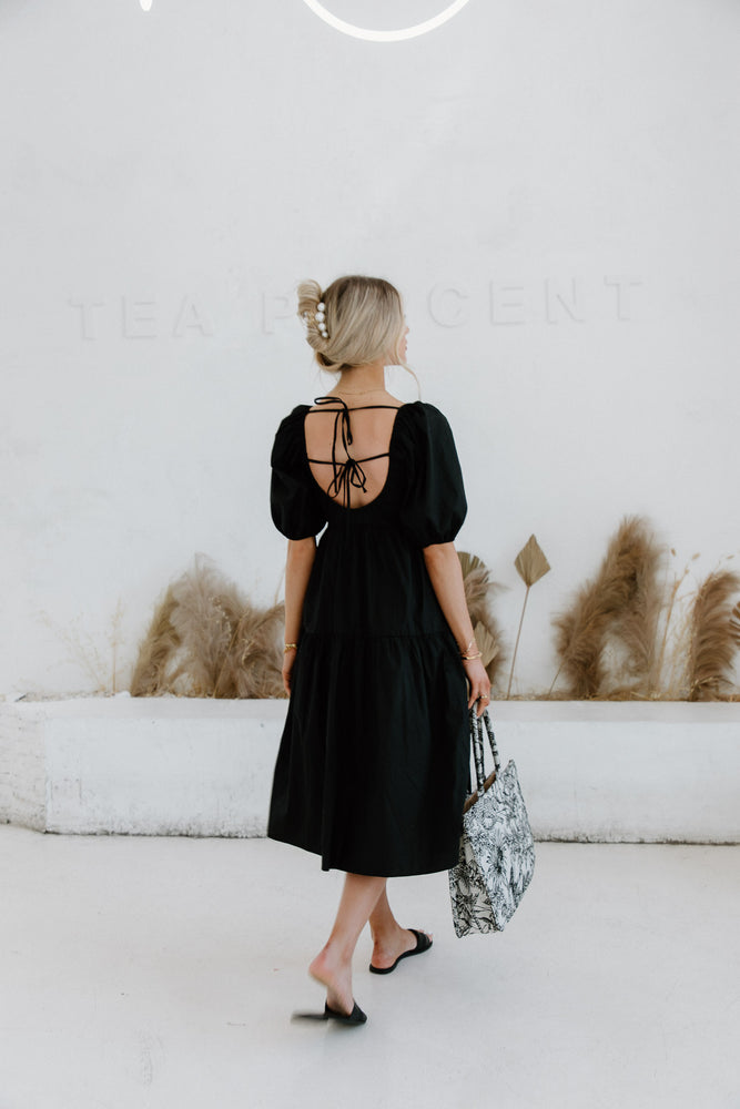 MOODIE - Alex Midi Dress