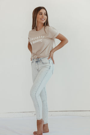 Vintage Wash Mom Jeans