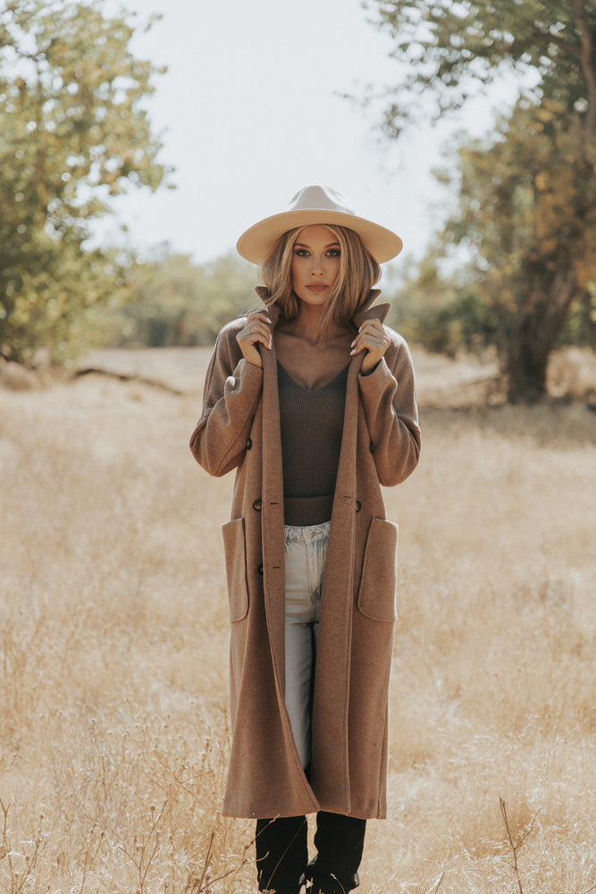 LINE & DOT- Oversized Coat Special Edition
