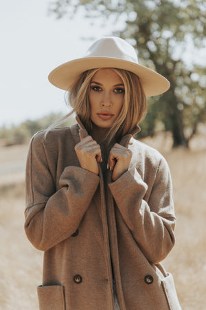 LINE & DOT- Oversized Coat Special Edition