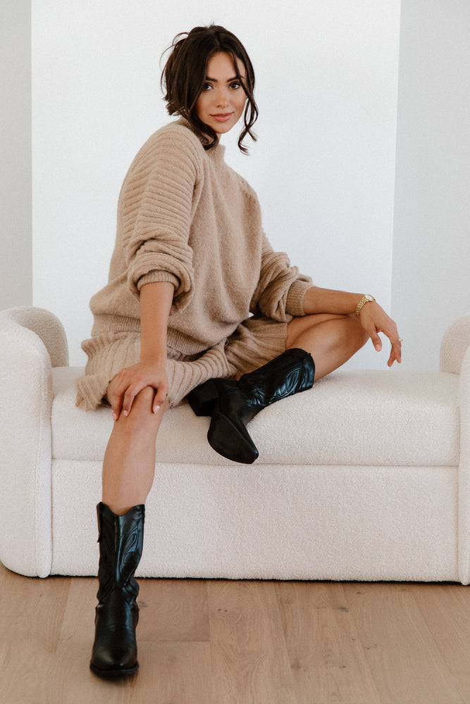 Jacquíe Pleated Sweater