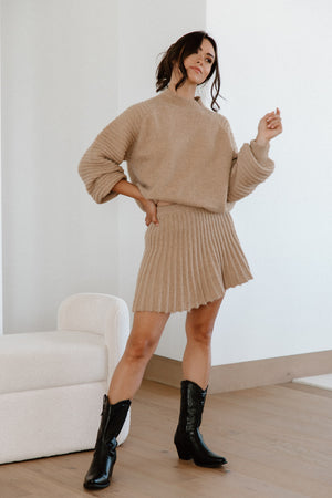 Jacquíe Pleated Sweater