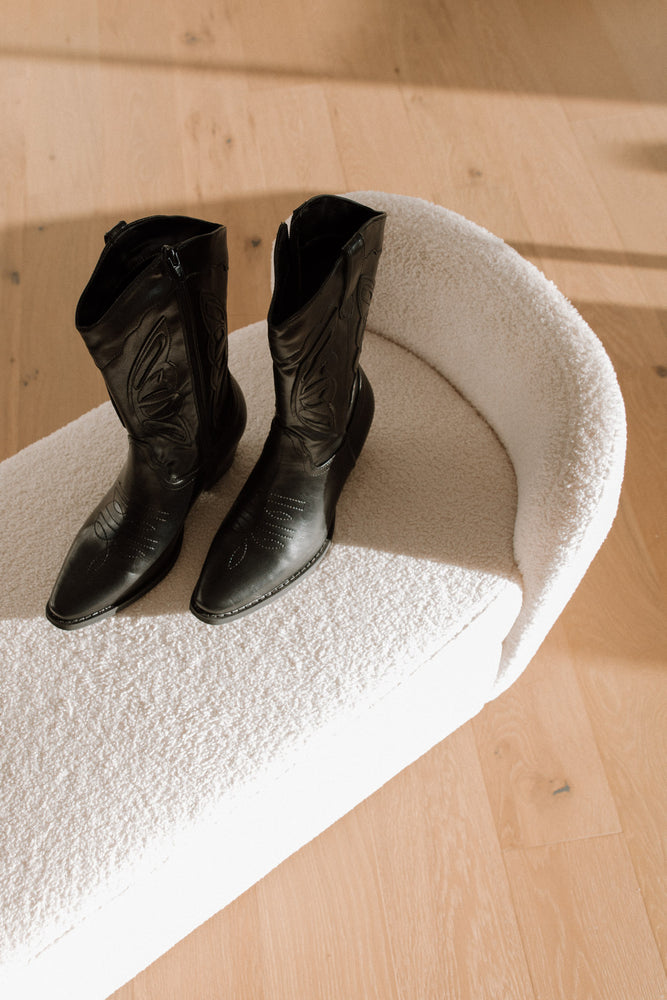 Ariel Black Boots