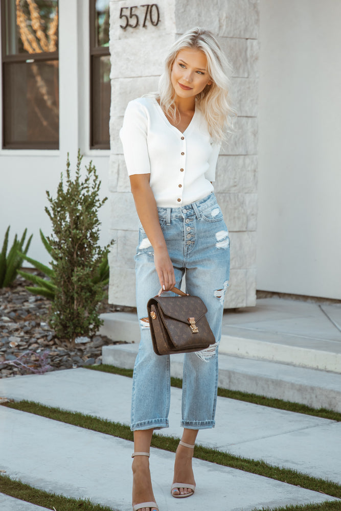 Nicole Distressed Crop Jeans