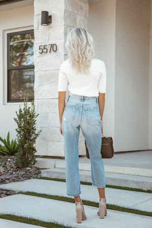 
            
                Load image into Gallery viewer, Nicole Distressed Crop Jeans
            
        