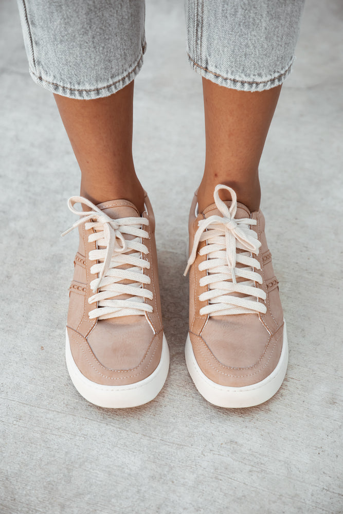 
            
                Load image into Gallery viewer, Classic Mauve Sneakers
            
        
