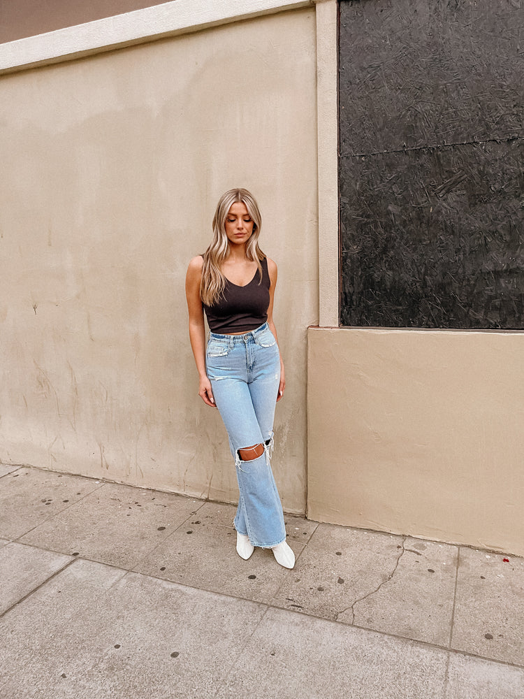 Black Ribbed Cropped Tank